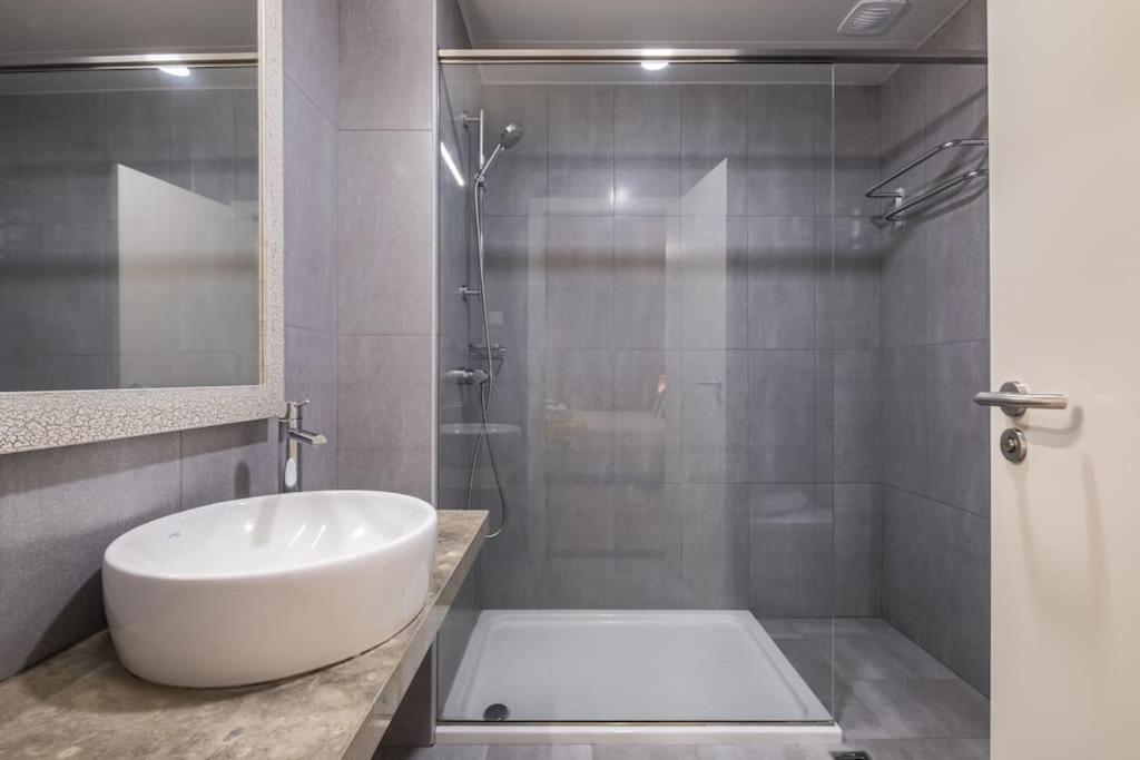 Studios Funchal By Homing Экстерьер фото